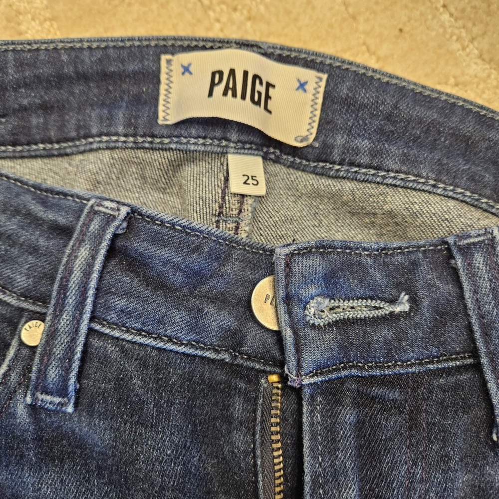 PAIGE Women's Dark Blue Denim Jeans